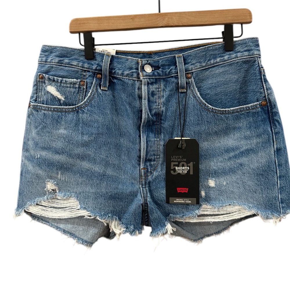 Levi’s 501 premium original fit high rise shorts size 32 NWT